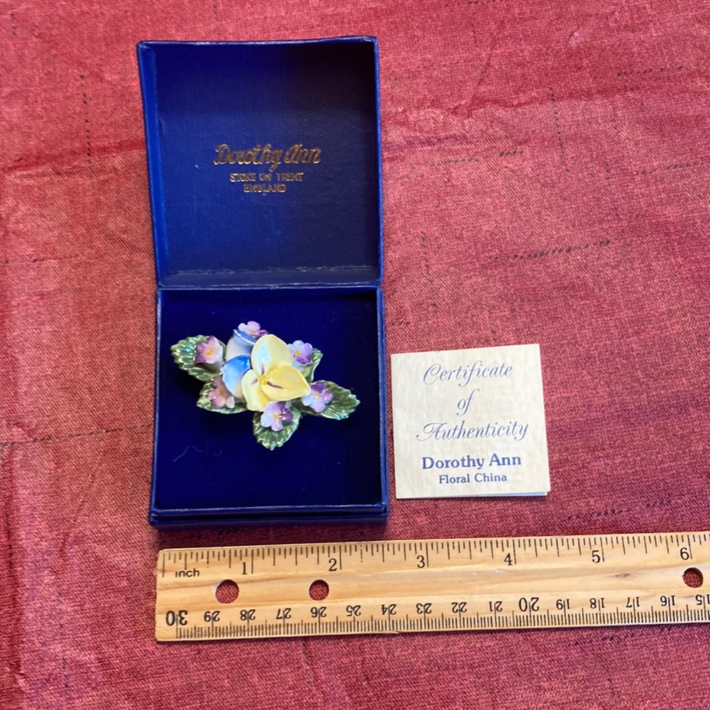 Stanfordshire hand painted bone china pansy w/violets broach by Dorothy Ann